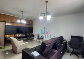 Foto 1 de Casa com 3 Quartos à venda, 160m² em Vila Xavier, Araraquara