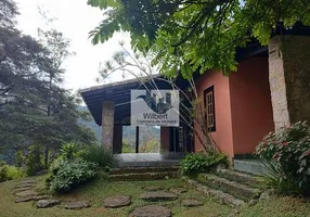 Foto 1 de Casa com 3 Quartos à venda, 365m² em Bingen, Petrópolis