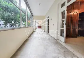 Foto 1 de Apartamento com 3 Quartos à venda, 240m² em Copacabana, Rio de Janeiro