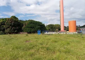 Foto 1 de Lote/Terreno à venda, 4740m² em Parque Maracana, Cambé