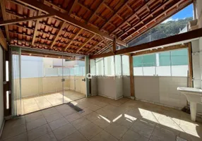 Foto 1 de Cobertura com 3 Quartos à venda, 140m² em Paineiras, Juiz de Fora