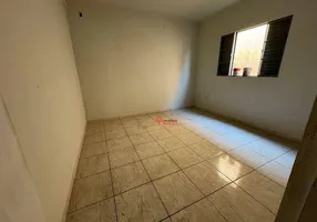 Foto 1 de Casa com 3 Quartos para alugar, 70m² em Vila Brasil, Santa Bárbara D'Oeste