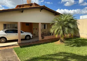 Foto 1 de Casa com 3 Quartos à venda, 140m² em Residencial Portal do Cerrado, Anápolis