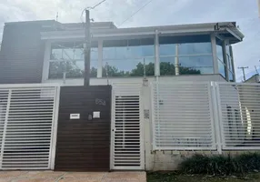 Foto 1 de Casa com 3 Quartos para venda ou aluguel, 240m² em Parque das Universidades, Campinas