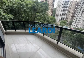 Foto 1 de Apartamento com 3 Quartos para venda ou aluguel, 105m² em Barra Funda, Guarujá