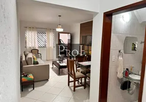 Foto 1 de Casa com 2 Quartos à venda, 182m² em Independência, São Bernardo do Campo