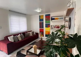 Foto 1 de Casa de Condomínio com 3 Quartos à venda, 200m² em Vila Vicente Fialho, São Luís