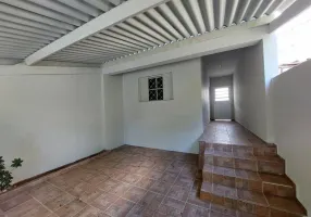Foto 1 de Casa com 2 Quartos para alugar, 10m² em Jardim das Laranjeiras, Santa Bárbara D'Oeste