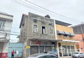 Foto 1 de Galpão/Depósito/Armazém à venda em Barreto, Niterói