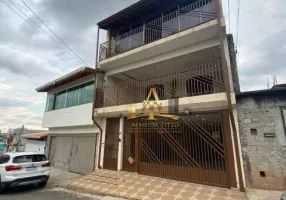 Foto 1 de Casa com 4 Quartos à venda, 390m² em Jardim Graziela, Barueri