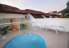 Foto 1 de Casa de Condomínio com 3 Quartos à venda, 273m² em Jardim Oceanico, Rio de Janeiro