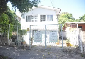 Foto 1 de Casa com 3 Quartos à venda, 200m² em Tristeza, Porto Alegre