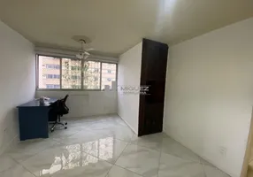 Foto 1 de Apartamento com 2 Quartos para alugar, 57m² em Cidade Nova, Rio de Janeiro