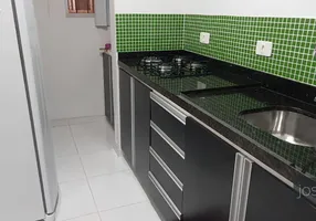 Foto 1 de Apartamento com 2 Quartos à venda, 50m² em Fazendinha, Curitiba