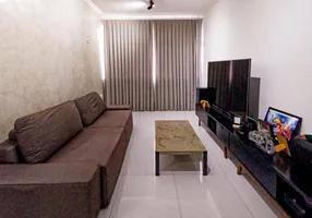 Foto 1 de Apartamento com 4 Quartos à venda, 110m² em Guararapes, Fortaleza