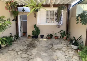 Foto 1 de Casa com 3 Quartos à venda, 129m² em Atibaia Jardim, Atibaia