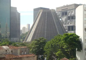 Foto 1 de Apartamento com 2 Quartos à venda, 34m² em Centro, Rio de Janeiro