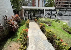 Foto 1 de Apartamento com 2 Quartos à venda, 53m² em Boa Viagem, Recife