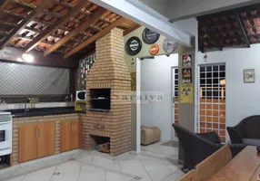 Foto 1 de Casa com 3 Quartos à venda, 180m² em Jardim Hollywood, São Bernardo do Campo