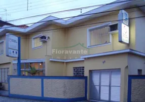 Foto 1 de Casa com 3 Quartos à venda, 209m² em Encruzilhada, Santos