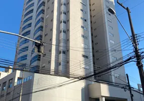 Foto 1 de Apartamento com 3 Quartos à venda, 196m² em Centro, Apucarana