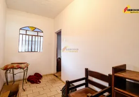 Foto 1 de Casa com 6 Quartos à venda, 95m² em Ipiranga, Divinópolis