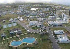 Foto 1 de Sobrado com 4 Quartos à venda, 300m² em Vale dos Cristais, Macaé