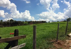 Foto 1 de Fazenda/Sítio com 40 Quartos à venda, 4800m² em Guamirim, Caçapava