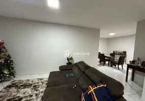 Foto 1 de Casa com 4 Quartos à venda, 254m² em Conjunto Frei Eugênio, Uberaba