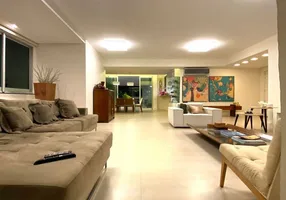 Foto 1 de Apartamento com 3 Quartos à venda, 366m² em Cavaleiros, Macaé