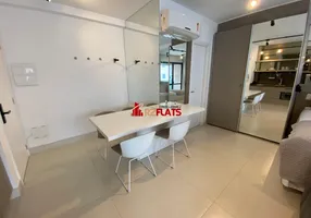 Foto 1 de Apartamento com 1 Quarto para alugar, 40m² em Itaim Bibi, São Paulo