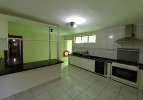 Foto 1 de Casa com 2 Quartos à venda, 94m² em Jardim Simus, Sorocaba