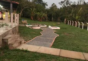 Foto 1 de Fazenda/Sítio com 3 Quartos à venda, 250m² em Biritiba Ussu, Mogi das Cruzes