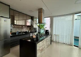 Foto 1 de Casa com 3 Quartos à venda, 156m² em Três Marias , Goiânia