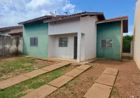 Foto 1 de Casa com 3 Quartos para alugar, 75m² em Petrópolis, Várzea Grande