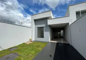 Foto 1 de Casa com 2 Quartos à venda, 121m² em Papagaio, Feira de Santana