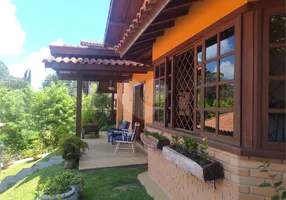 Foto 1 de Casa com 3 Quartos à venda, 240m² em Alto da Serra - Mailasqui, São Roque