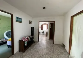 Foto 1 de Casa com 2 Quartos à venda, 110m² em Castelo Branco, Salvador