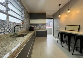 Foto 1 de Apartamento com 2 Quartos à venda, 120m² em Campo Grande, Santos