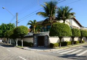 Foto 1 de Casa com 5 Quartos à venda, 390m² em Enseada, Guarujá