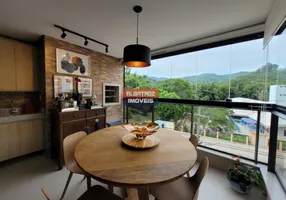 Foto 1 de Apartamento com 3 Quartos à venda, 101m² em Córrego Grande, Florianópolis