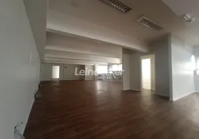 Foto 1 de Sala Comercial para alugar, 218m² em Rio Branco, Porto Alegre