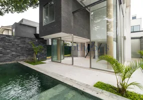 Foto 1 de Casa de Condomínio com 4 Quartos para alugar, 636m² em Moema, São Paulo