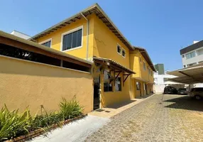 Foto 1 de Casa com 3 Quartos para alugar, 93m² em Castelo, Belo Horizonte