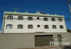 Foto 1 de Apartamento com 3 Quartos à venda, 78m² em Patrimônio, Uberlândia