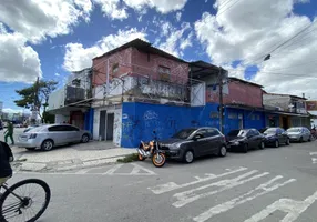 Foto 1 de Prédio Comercial com 2 Quartos à venda, 619m² em Montese, Fortaleza