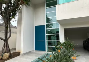 Foto 1 de Casa de Condomínio com 4 Quartos à venda, 340m² em Vila Costa, Taubaté