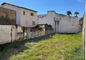 Foto 1 de Lote/Terreno à venda, 418m² em Centro, Uberlândia