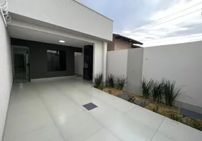 Foto 1 de Casa com 2 Quartos à venda, 87m² em Residencial Solar Bougainville, Goiânia