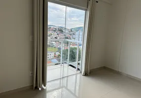 Foto 1 de Apartamento com 2 Quartos para alugar, 80m² em Proximo Ao Centro, São Lourenço